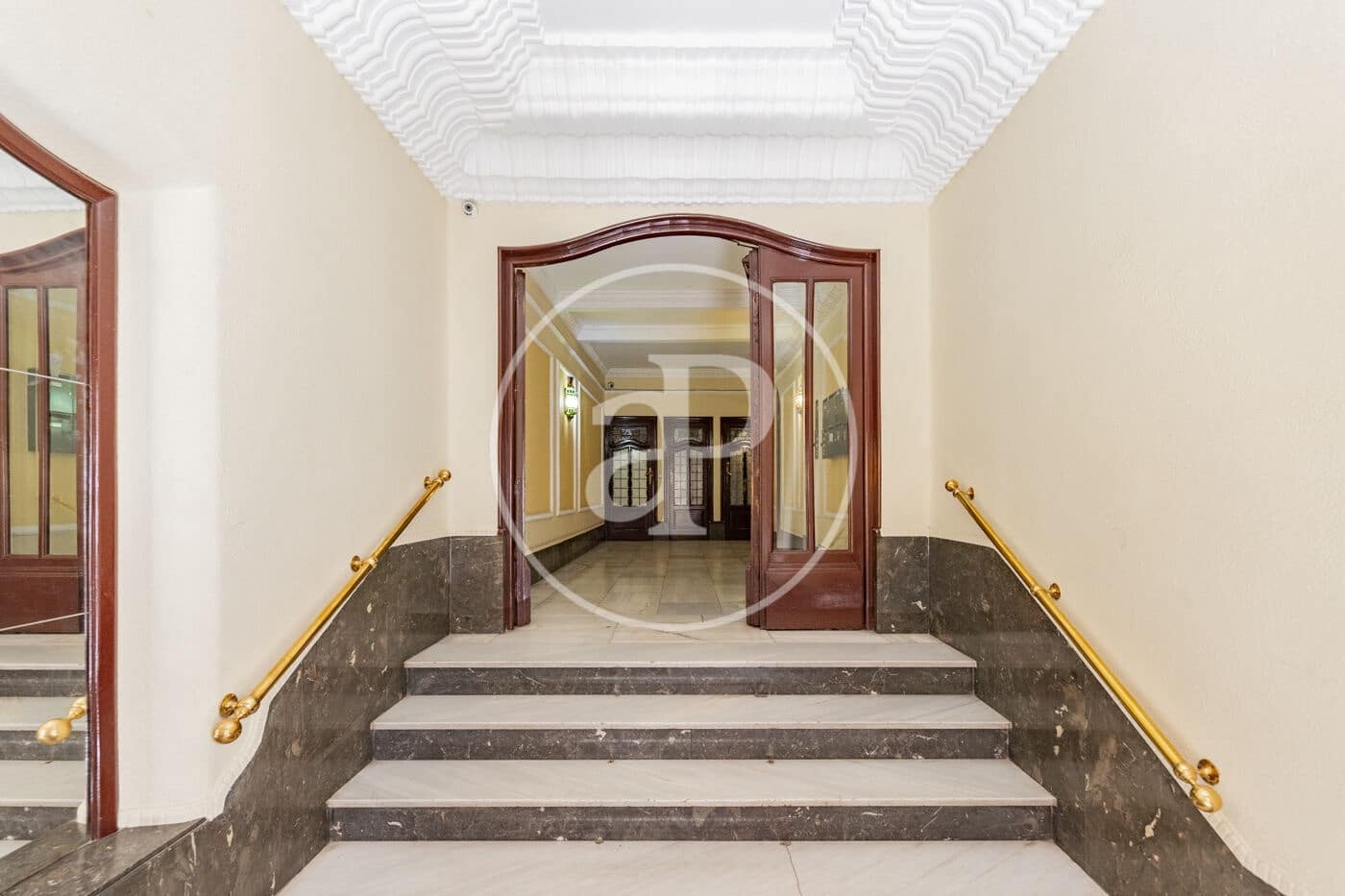 5 bedroom Apartment for sale in Madrid city - € 1,195,000 (Ref: 9825265)