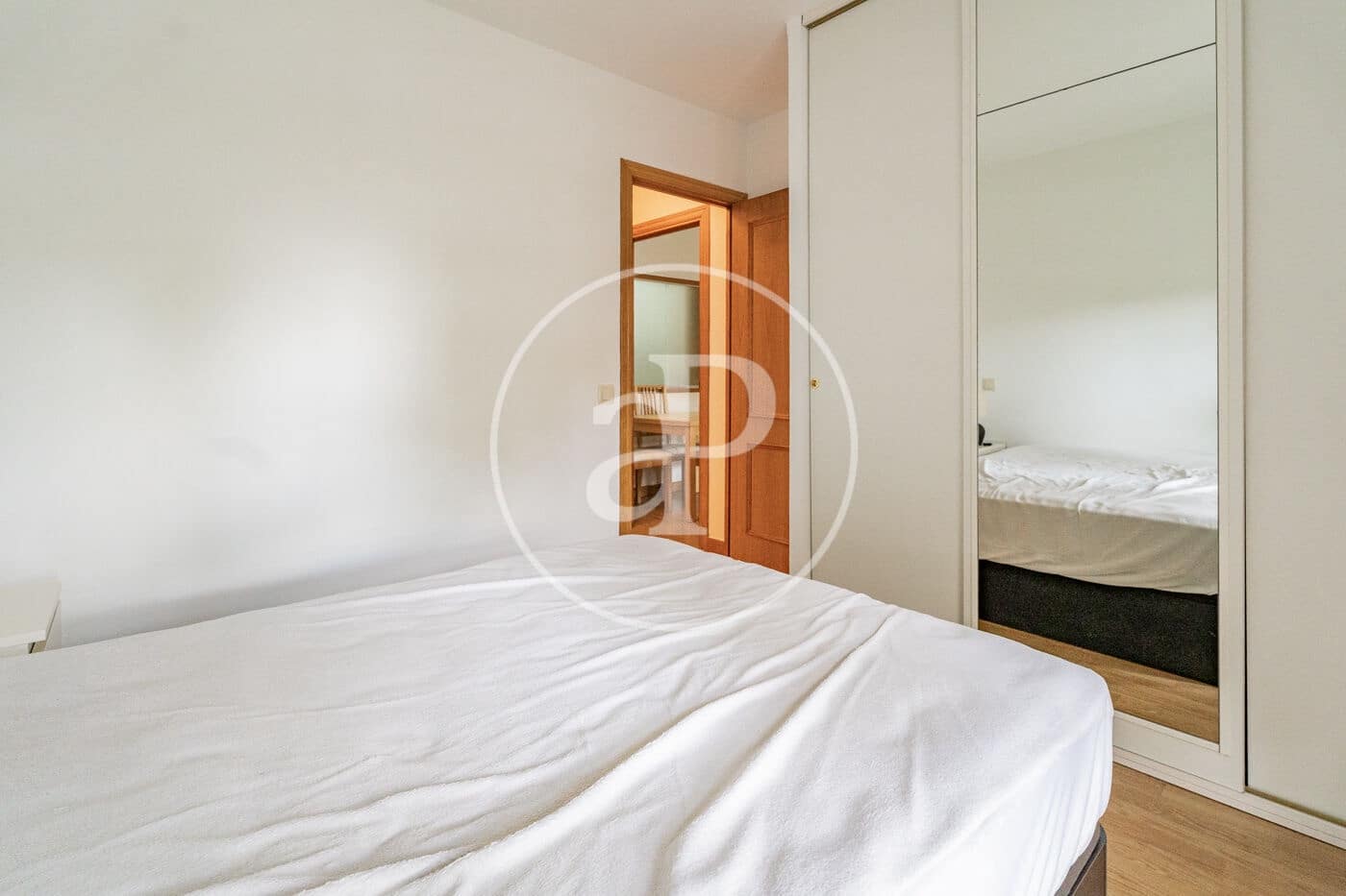 1 soveværelse Lejlighed til leje i Madrid by med swimmingpool garage - € 1.250 (Ref: 9825266)