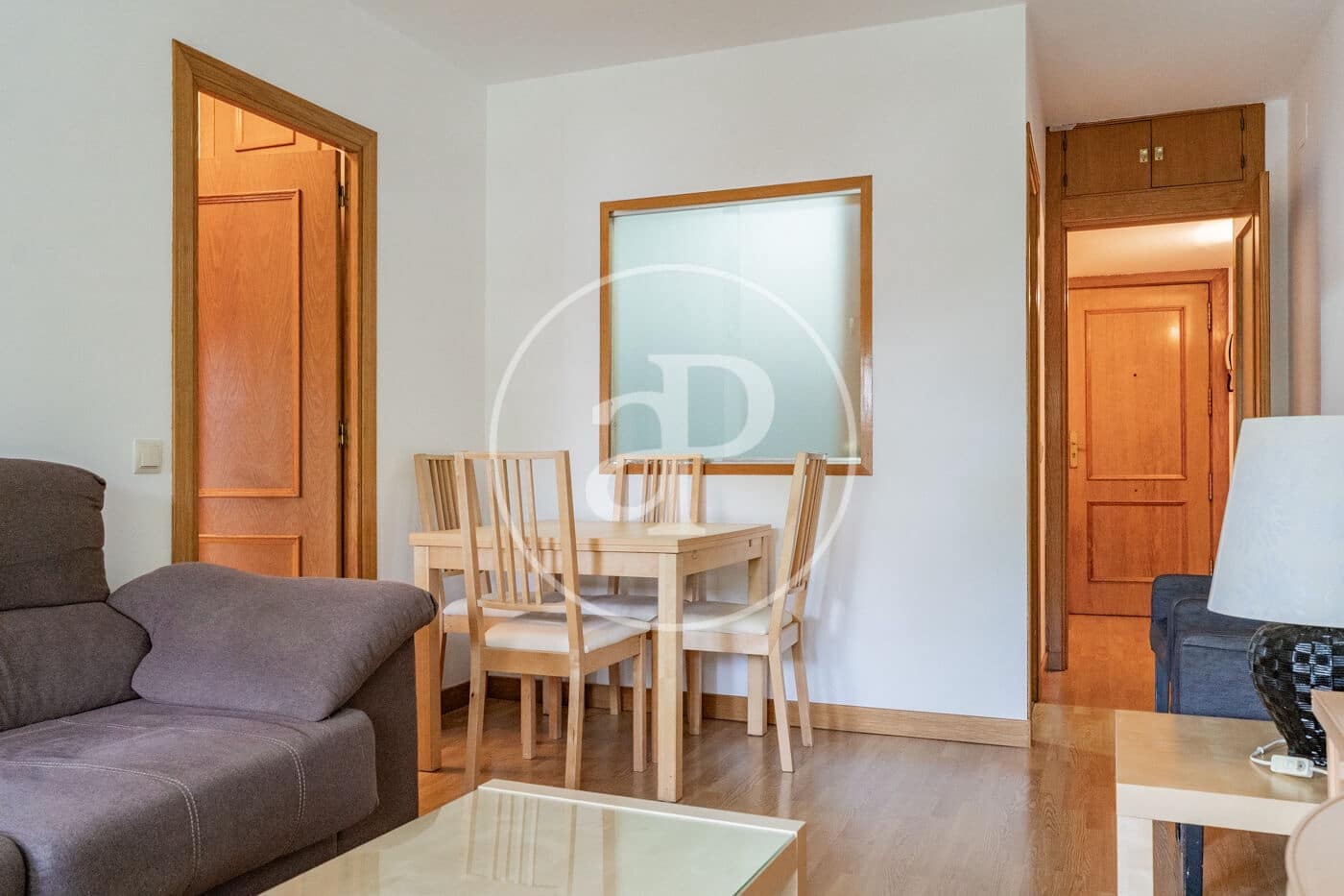 1 soveværelse Lejlighed til leje i Madrid by med swimmingpool garage - € 1.250 (Ref: 9825266)