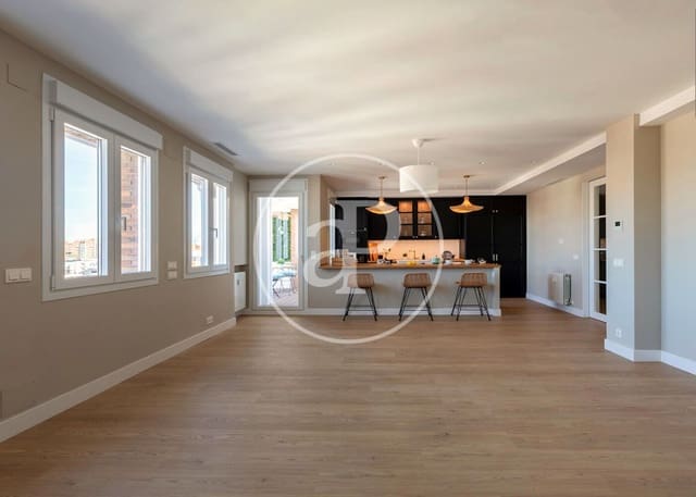 3 soveværelse Penthouse til salg i Cuatro Caminos, Madrid by - € 1.588.000 (Ref: 9825268)