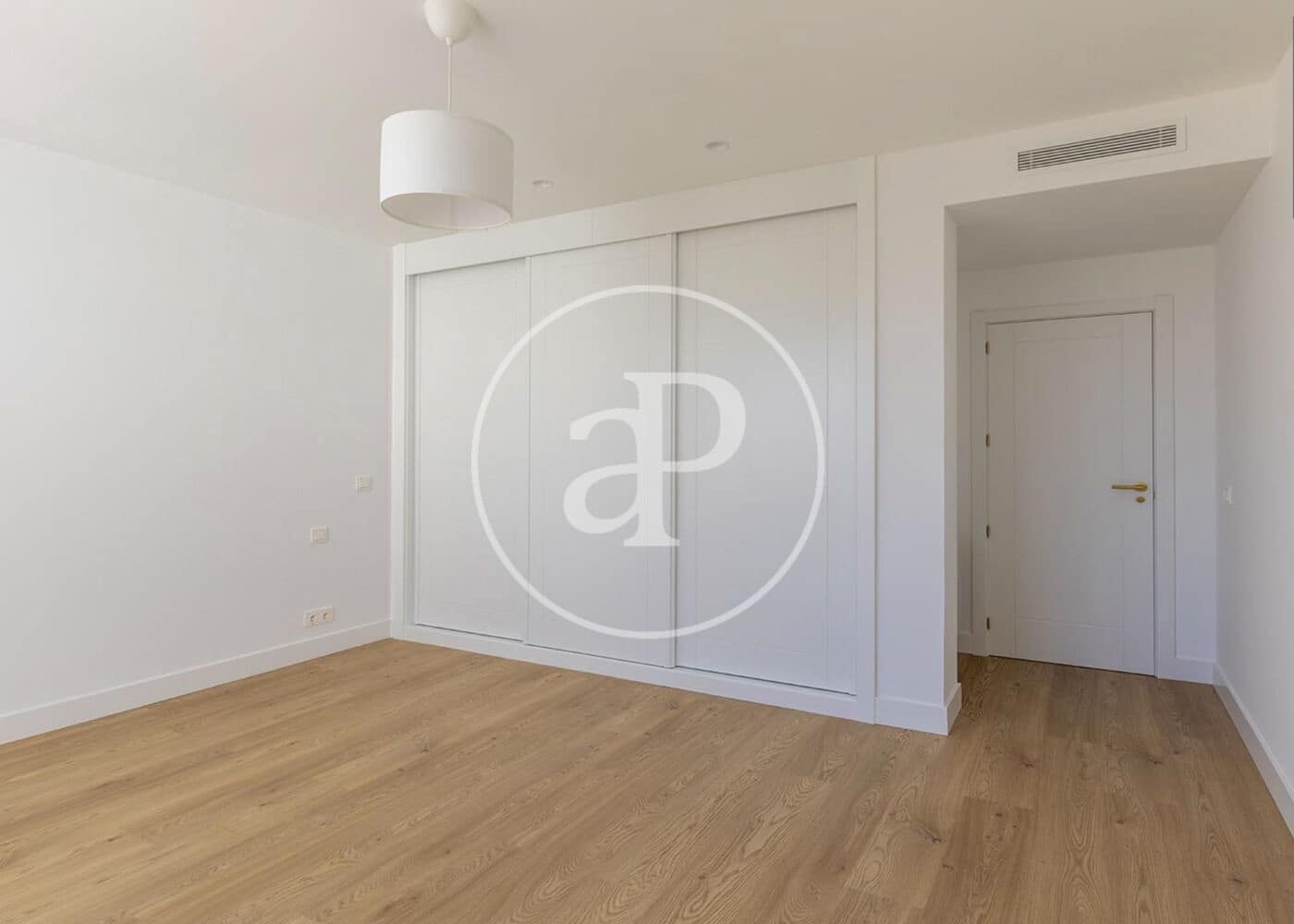 3 soveværelse Penthouse til salg i Madrid by - € 1.588.000 (Ref: 9825268)