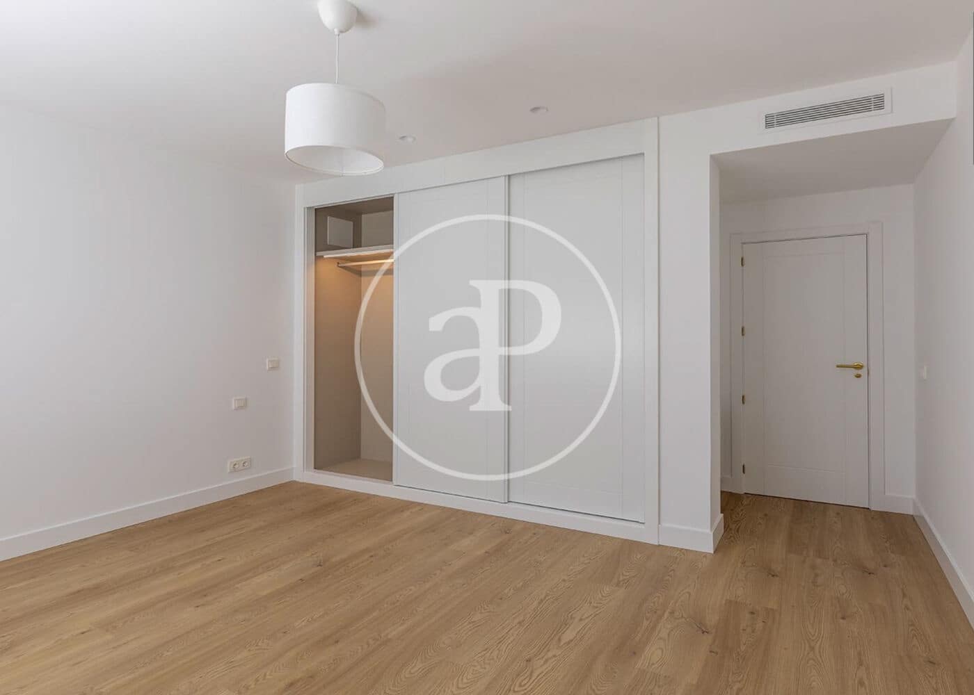 3 soveværelse Penthouse til salg i Madrid by - € 1.588.000 (Ref: 9825268)