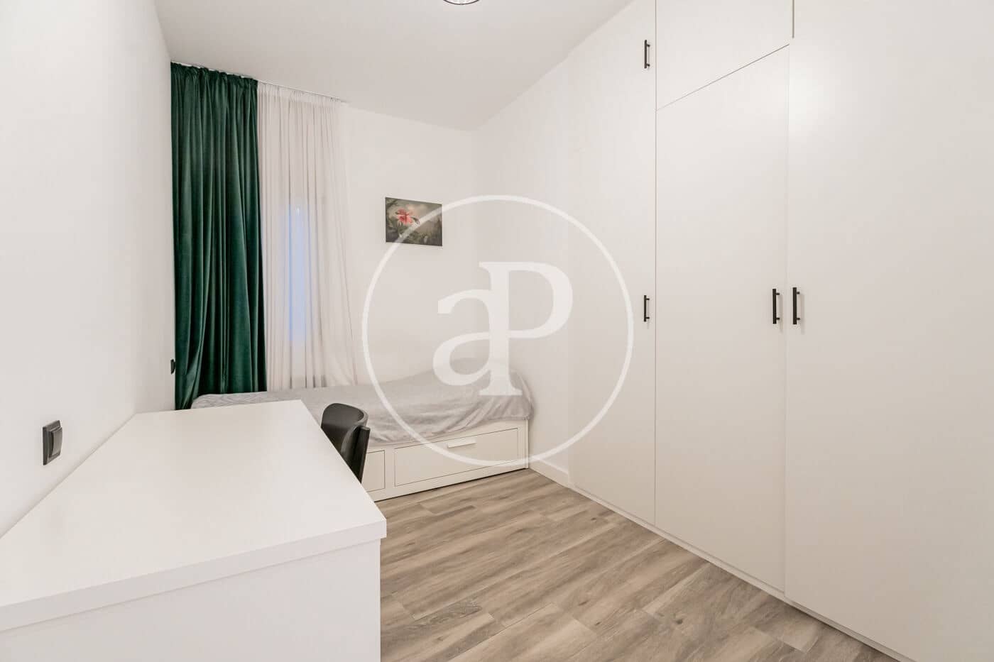 3 quarto Apartamento para arrendar em Madrid cidade - 3 700 € (Ref: 9829165)