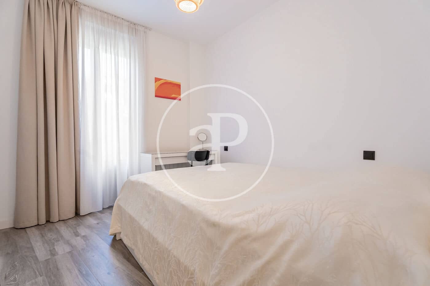 3 quarto Apartamento para arrendar em Madrid cidade - 3 700 € (Ref: 9829165)