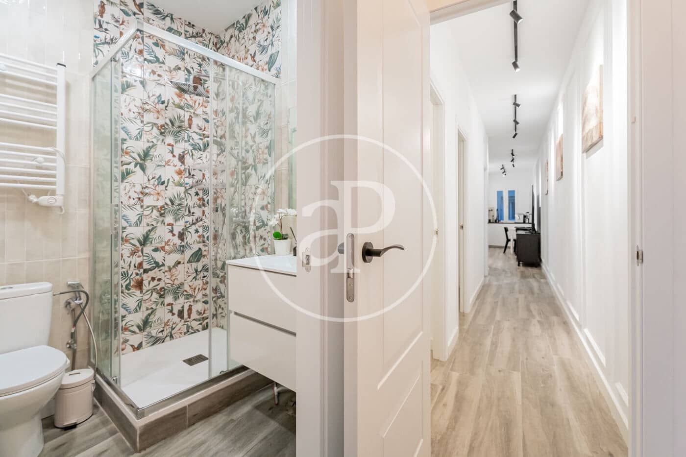 3 quarto Apartamento para arrendar em Madrid cidade - 3 700 € (Ref: 9829165)