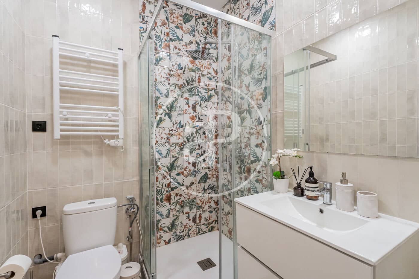 3 quarto Apartamento para arrendar em Madrid cidade - 3 700 € (Ref: 9829165)