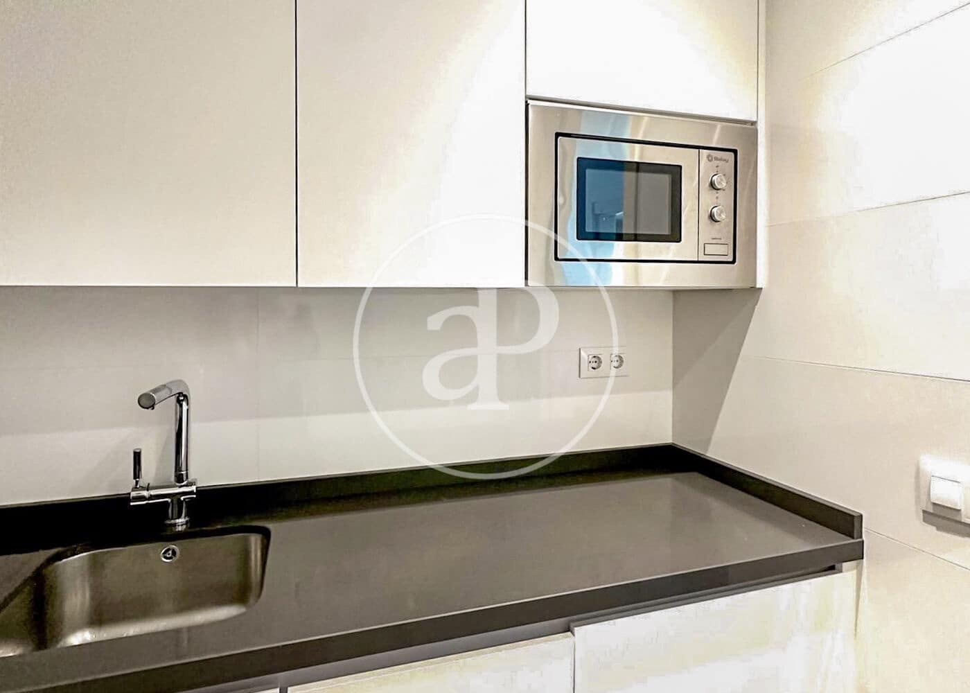 1 bedroom Apartment for rent in Madrid city - € 1,800 (Ref: 9829166)