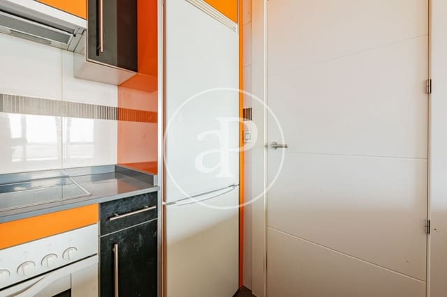 1 camera da letto Appartamento da affittare in Valdefuentes, Madrid città con piscina garage - 1.300 € (Rif: 9829168)