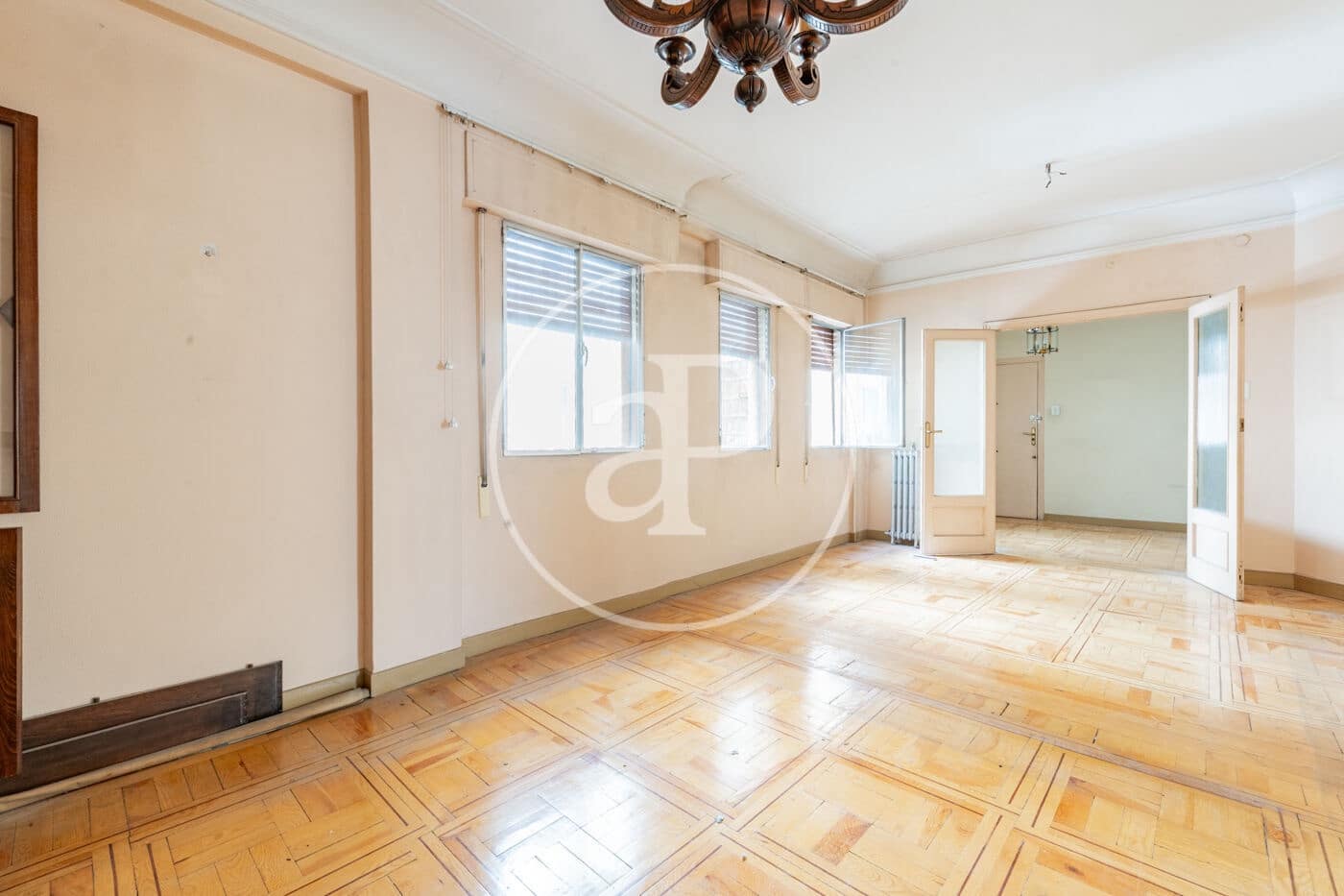 5 slaapkamer Appartement te koop in Madrid stad - € 1.190.000 (Ref: 9831541)