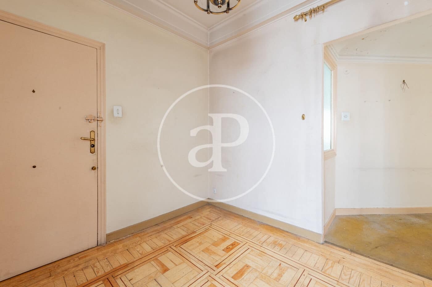5 slaapkamer Appartement te koop in Madrid stad - € 1.190.000 (Ref: 9831541)