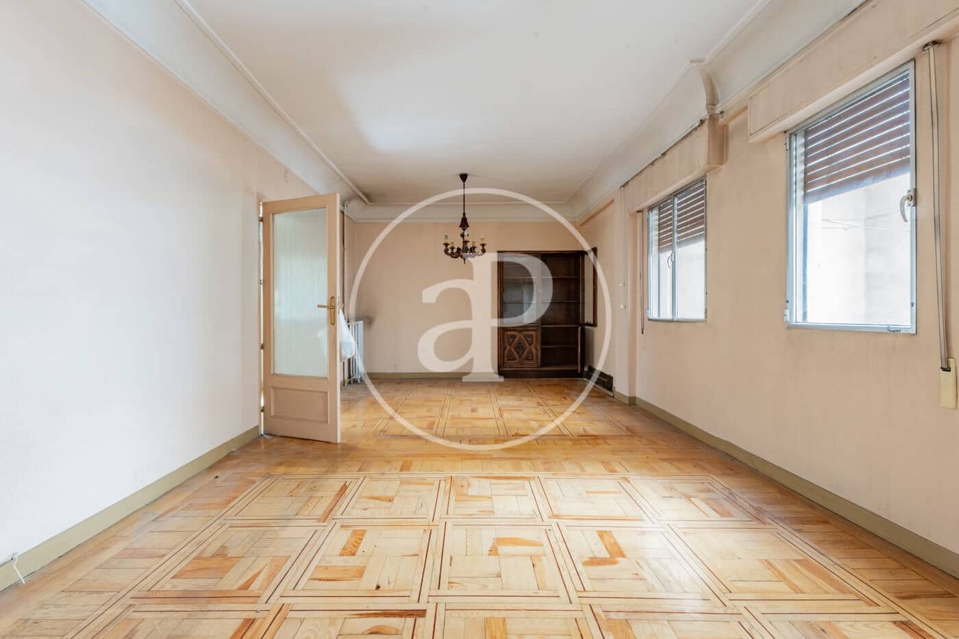 5 slaapkamer Appartement te koop in Madrid stad - € 1.190.000 (Ref: 9831541)