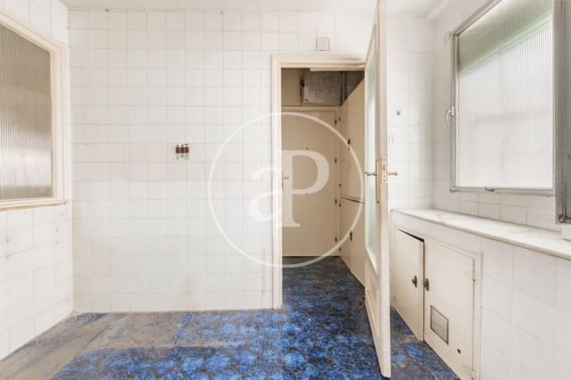 5 soveværelse Lejlighed til salg i Cuatro Caminos, Madrid by - € 1.190.000 (Ref: 9831541)