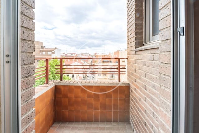 3 soveværelse Lejlighed til salg i Cuatro Caminos, Madrid by - € 780.000 (Ref: 9831542)