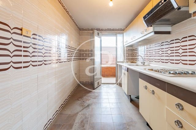 3 soveværelse Lejlighed til salg i Cuatro Caminos, Madrid by - € 780.000 (Ref: 9831542)