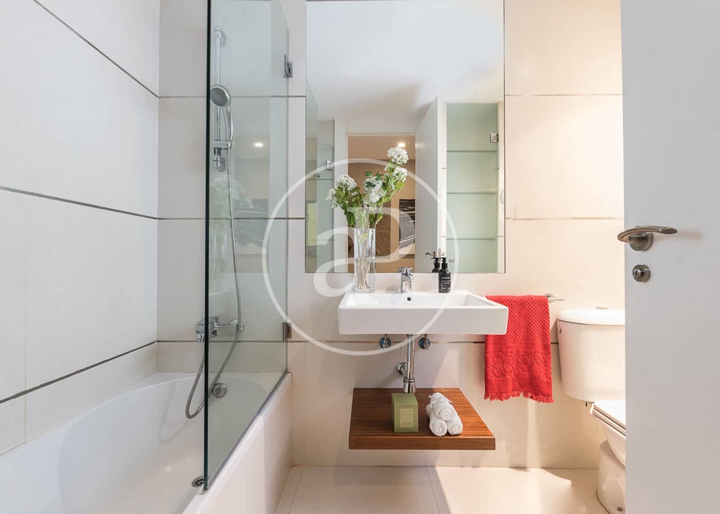 Appartement de 4 chambres à louer à Madrid ville - 7 000 € (Ref: 9831544)