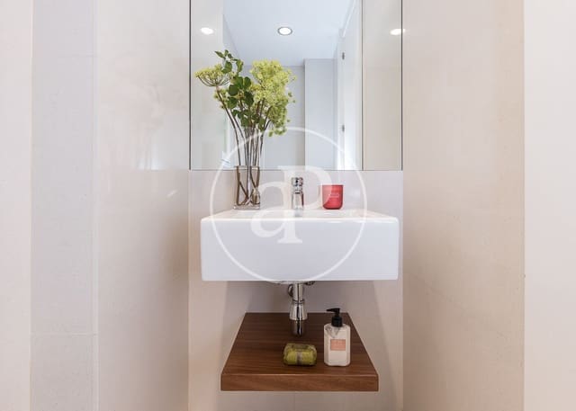 Apartamento de 4 habitaciones en Castellana, Madrid ciudad en alquiler - 7.000 € (Ref: 9831544)