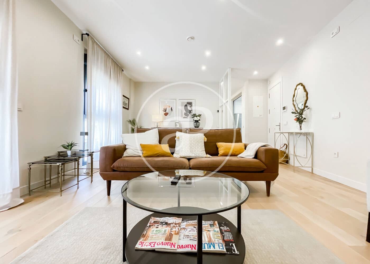 2 soverom Leilighet til leie i Madrid by - € 3 400 (Ref: 9831545)