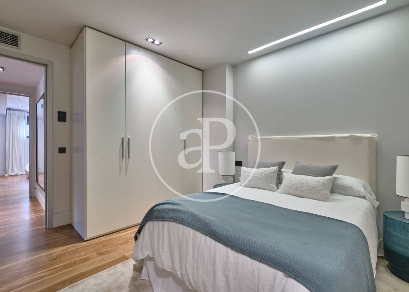 Appartement de 3 chambres à louer à Madrid ville - 3 350 € (Ref: 9831546)
