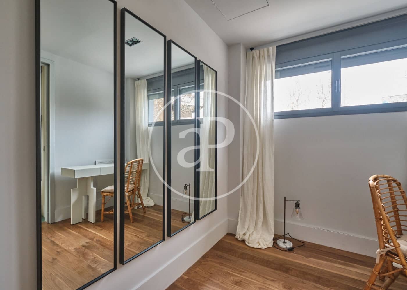 Appartement de 3 chambres à louer à Madrid ville - 3 350 € (Ref: 9831546)