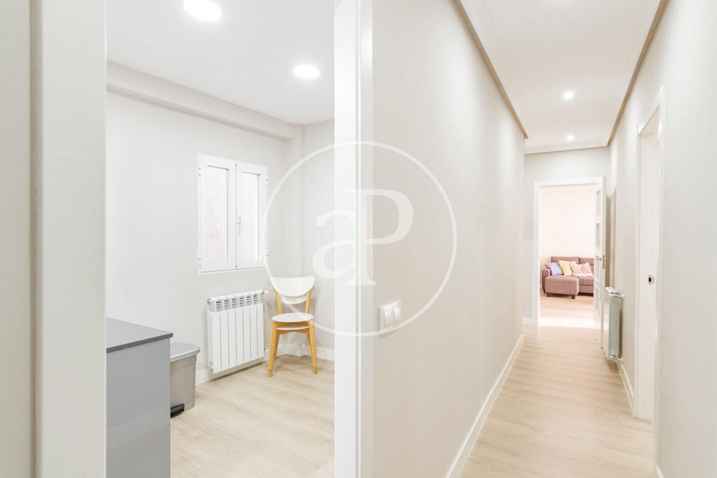 Apartamento de 3 habitaciones en Madrid ciudad en alquiler - 2.400 € (Ref: 9831548)