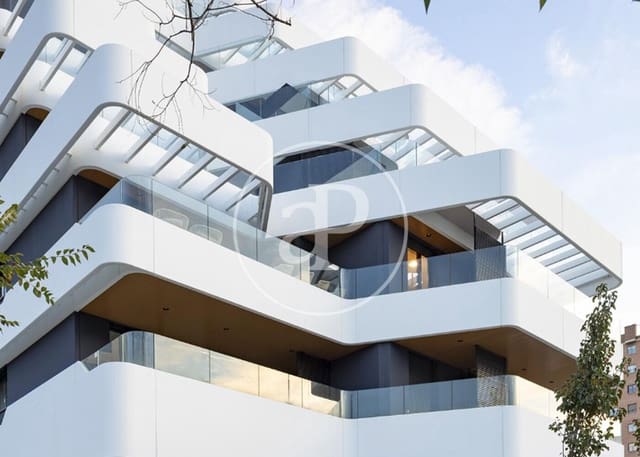 3 soverom Leilighet til salgs i Estrella, Madrid by med svømmebasseng - € 1 950 000 (Ref: 9831552)