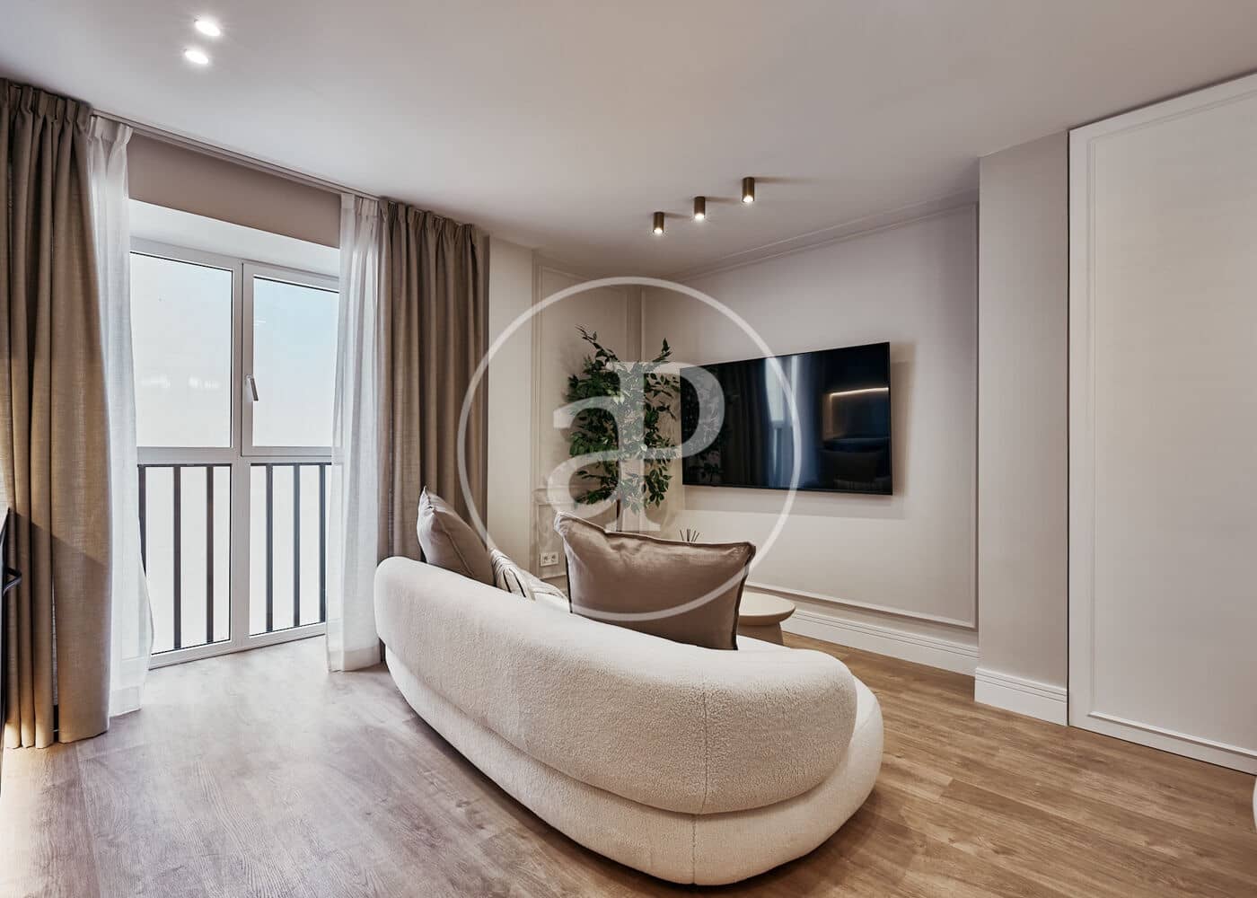 2 sovrum Lägenhet till salu i Madrid stad - 1 049 000 € (Ref: 9831556)