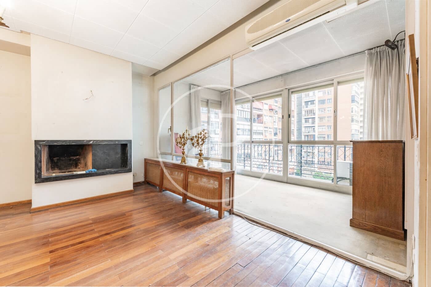5 bedroom Apartment for sale in Madrid city - € 2,700,000 (Ref: 9833673)