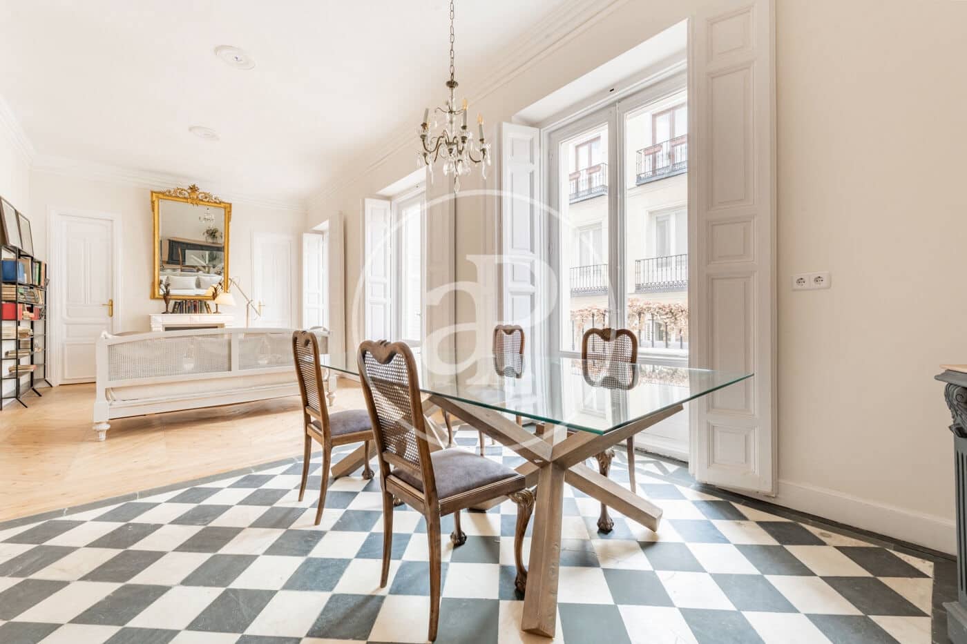 3 bedroom Apartment for sale in Madrid city - € 1,490,000 (Ref: 9836676)