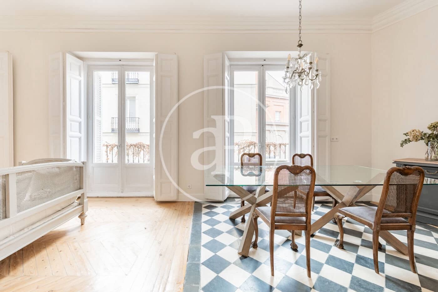 3 bedroom Apartment for sale in Madrid city - € 1,490,000 (Ref: 9836676)