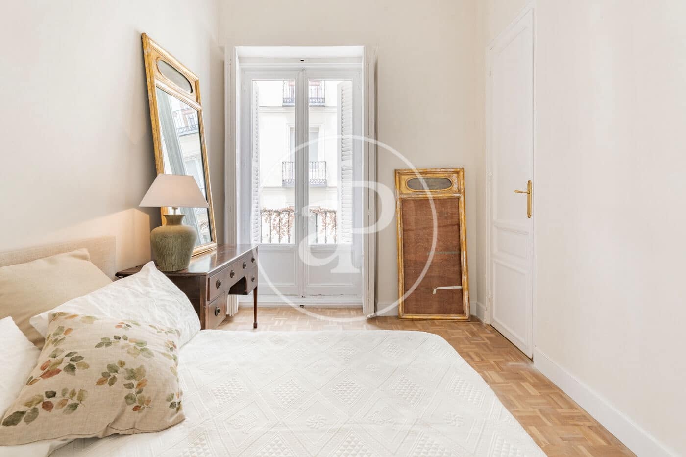 3 bedroom Apartment for sale in Madrid city - € 1,490,000 (Ref: 9836676)