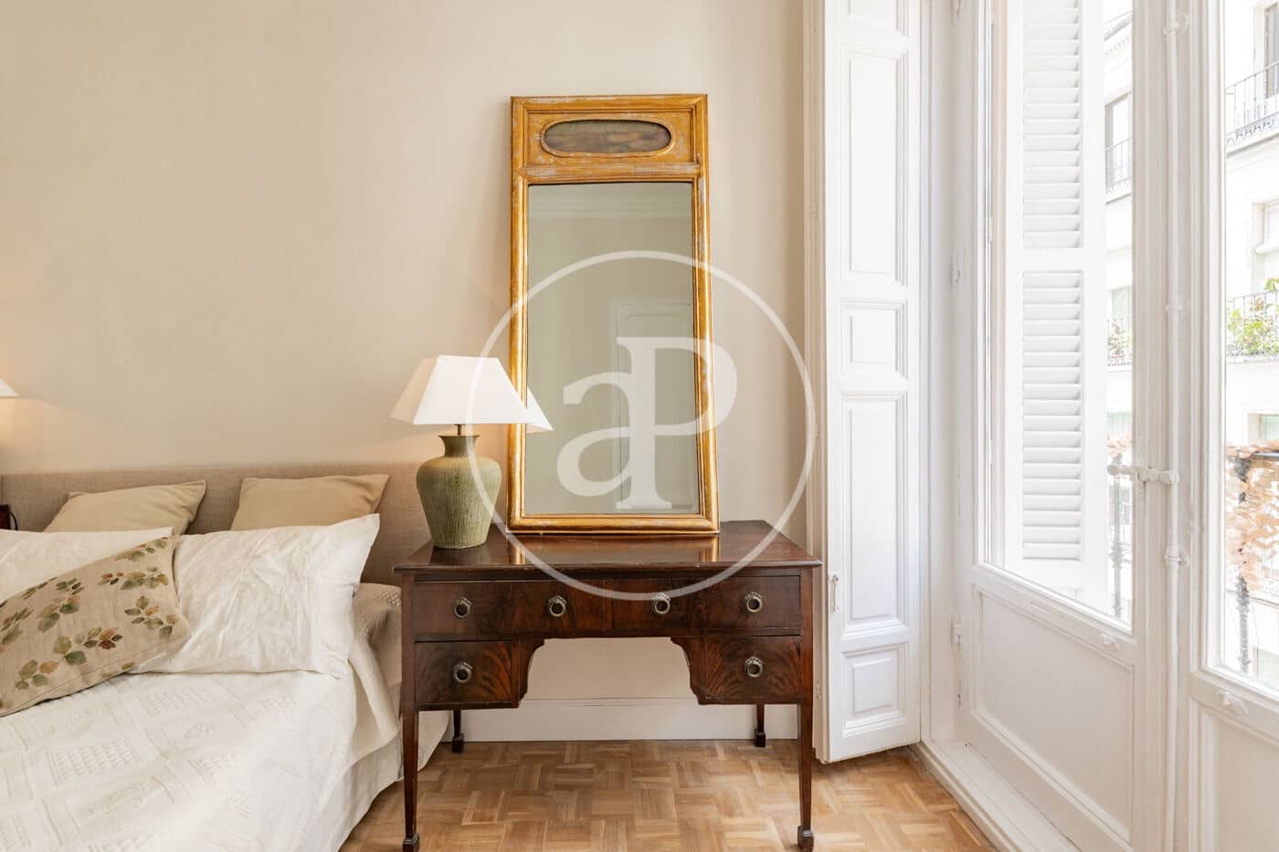 3 bedroom Apartment for sale in Madrid city - € 1,490,000 (Ref: 9836676)