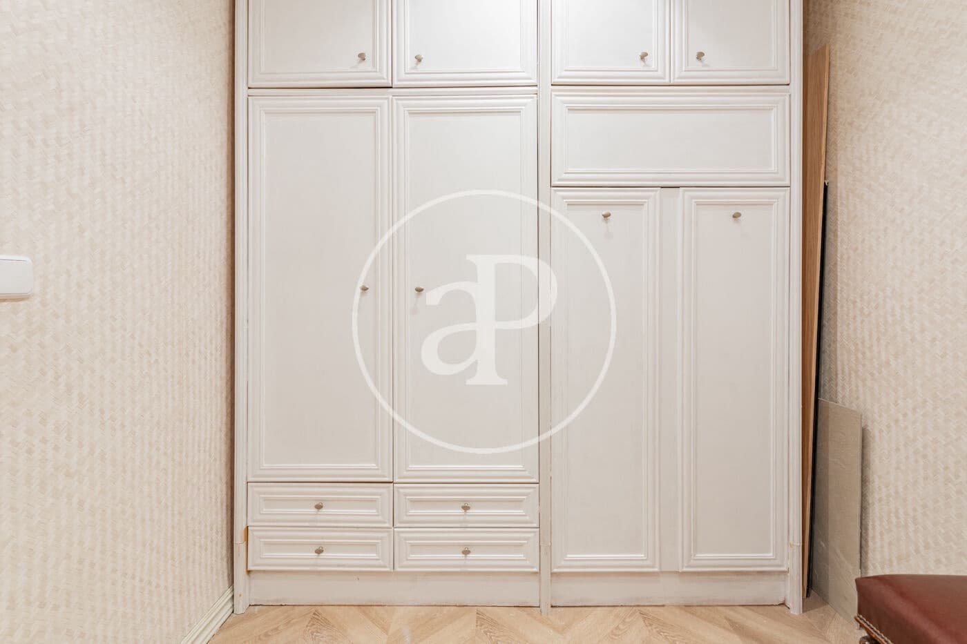 3 bedroom Apartment for sale in Madrid city - € 1,490,000 (Ref: 9836676)
