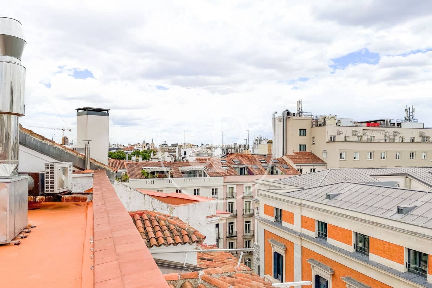 3 bedroom Apartment for sale in Madrid city - € 1,490,000 (Ref: 9836676)