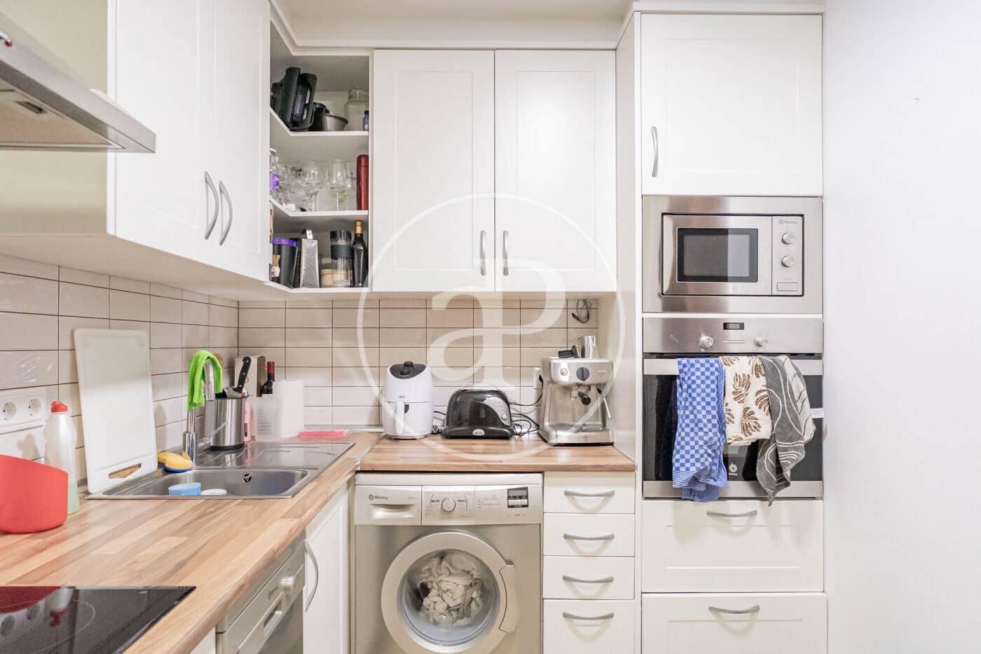 3 soveværelse Lejlighed til leje i Madrid by - € 2.400 (Ref: 9836677)