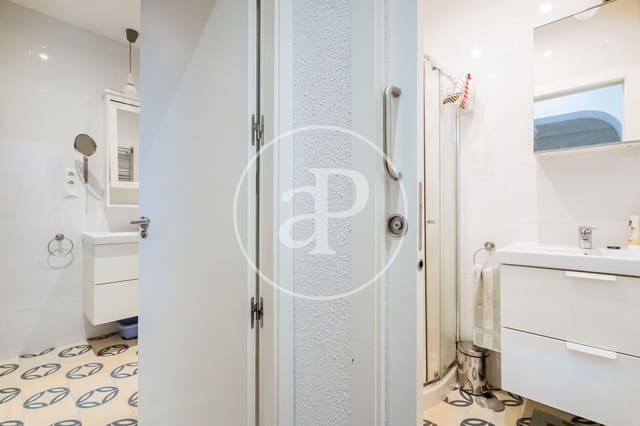 3 sypialnia Apartament do wynajęcia w Universidad, Miasto Madryt - 2 400 € (Ref: 9836677)