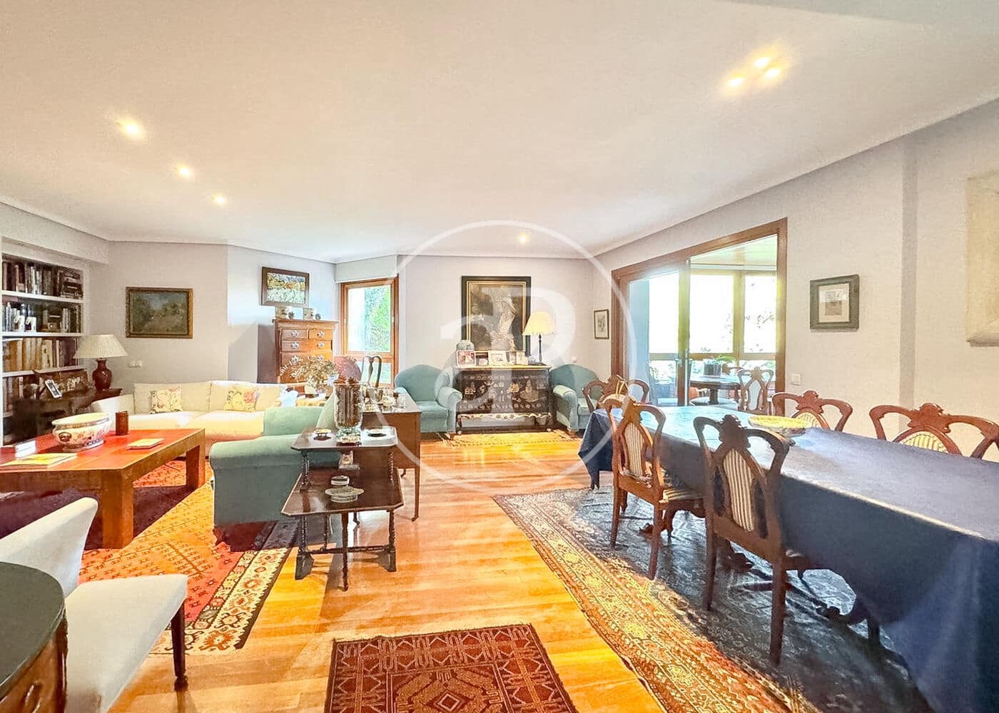 5 bedroom Apartment for sale in La Moraleja with pool - € 1,560,000 (Ref: 9836678)