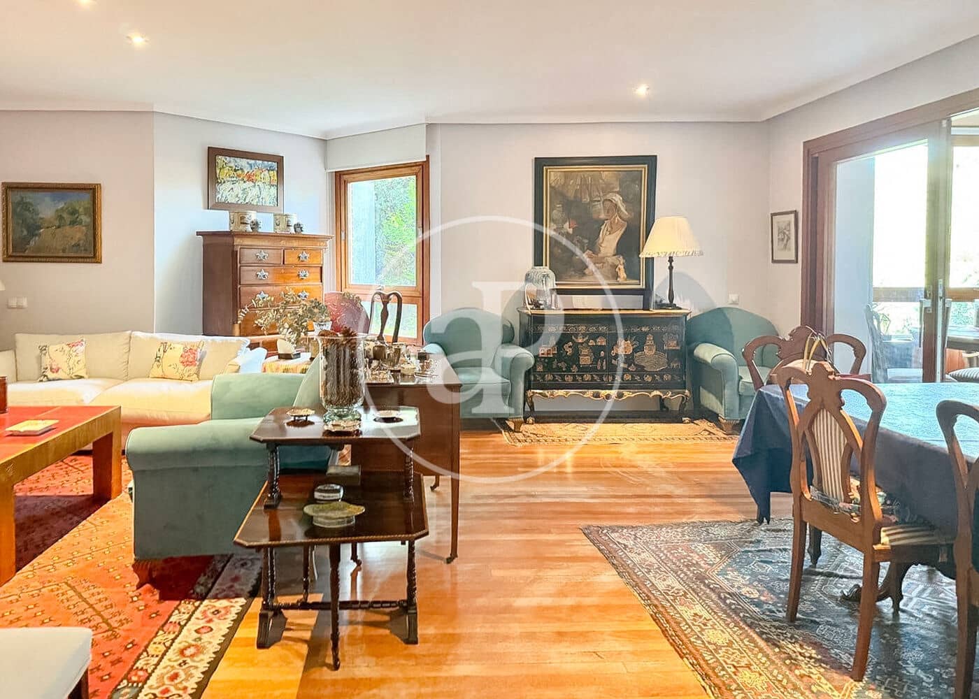 5 bedroom Apartment for sale in La Moraleja with pool - € 1,560,000 (Ref: 9836678)