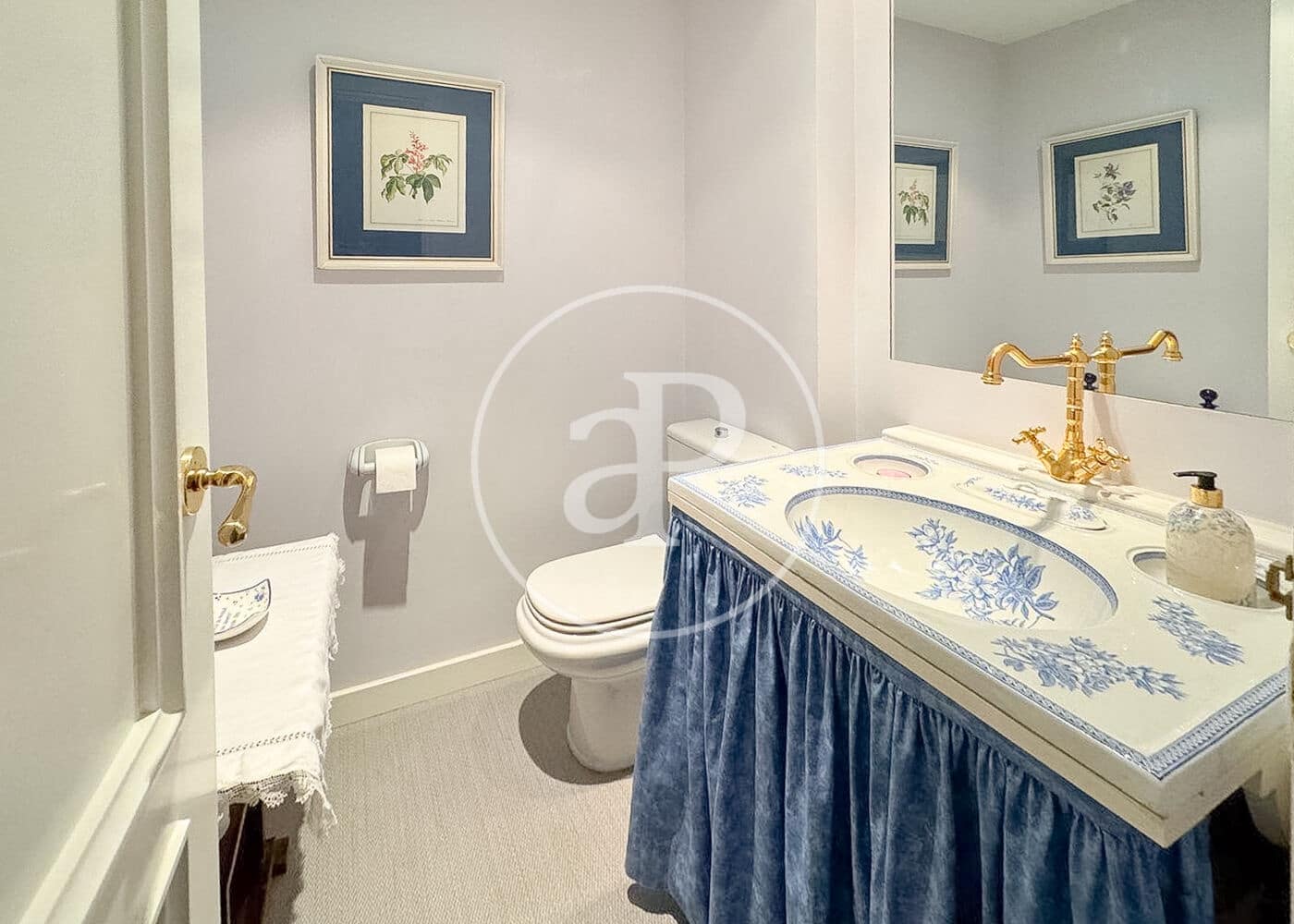 5 bedroom Apartment for sale in La Moraleja with pool - € 1,560,000 (Ref: 9836678)