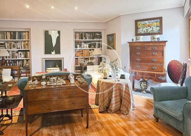 5 soveværelse Lejlighed til salg i La Moraleja, Alcobendas med swimmingpool - € 1.540.000 (Ref: 9836678)
