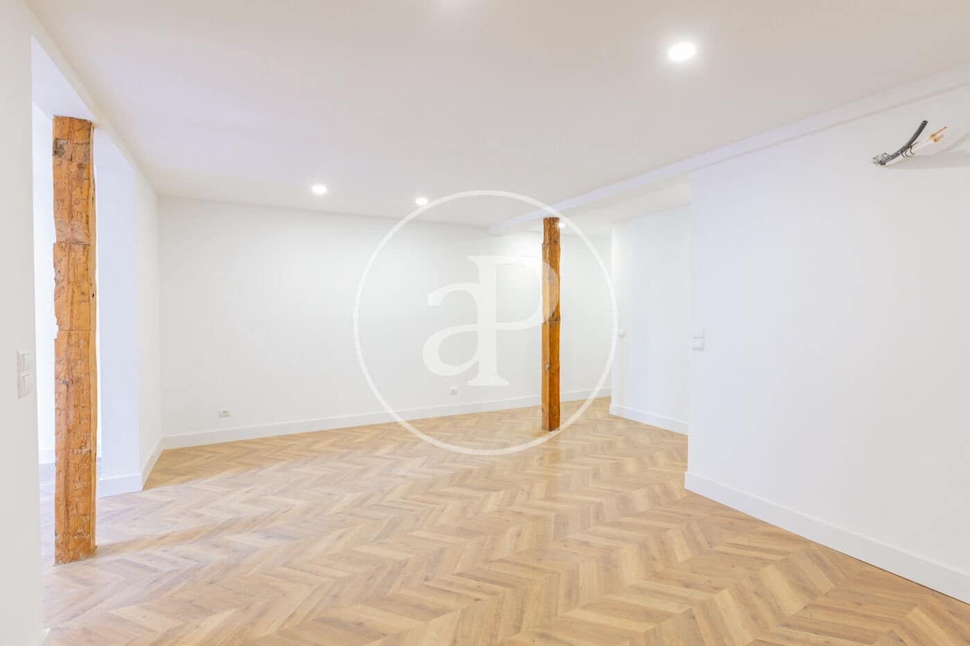 2 bedroom Apartment for sale in Madrid city - € 690,000 (Ref: 9836680)