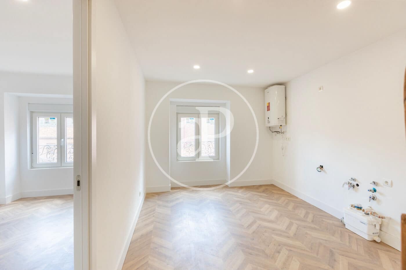 2 bedroom Apartment for sale in Madrid city - € 690,000 (Ref: 9836680)