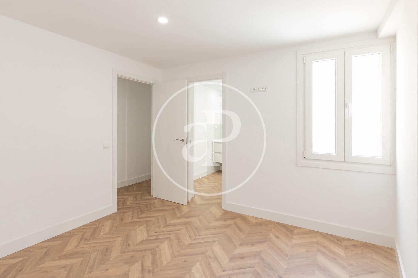 2 bedroom Apartment for sale in Madrid city - € 690,000 (Ref: 9836680)
