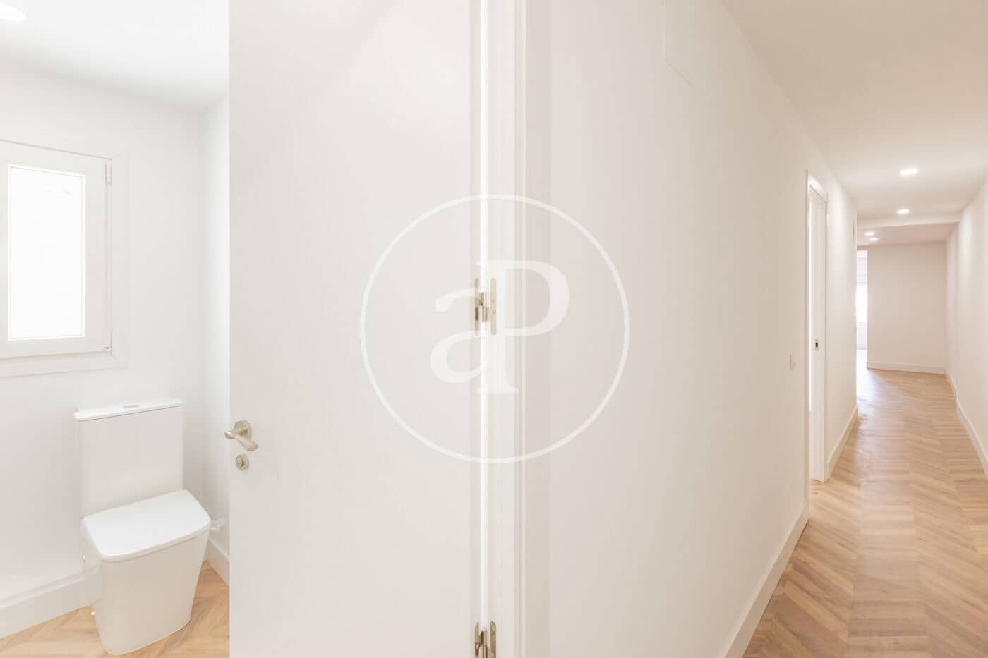 2 bedroom Apartment for sale in Madrid city - € 690,000 (Ref: 9836680)