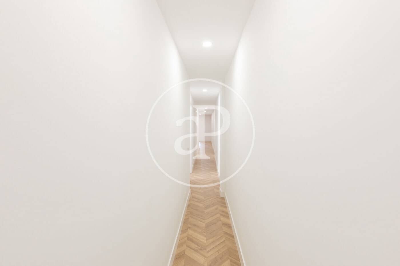 2 bedroom Apartment for sale in Madrid city - € 690,000 (Ref: 9836680)