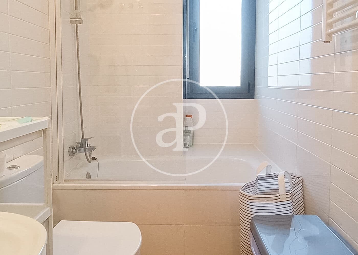 2 bedroom Apartment for sale in Madrid city - € 515,000 (Ref: 9843408)