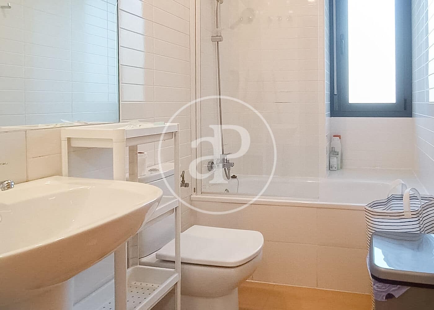 2 bedroom Apartment for sale in Madrid city - € 515,000 (Ref: 9843408)
