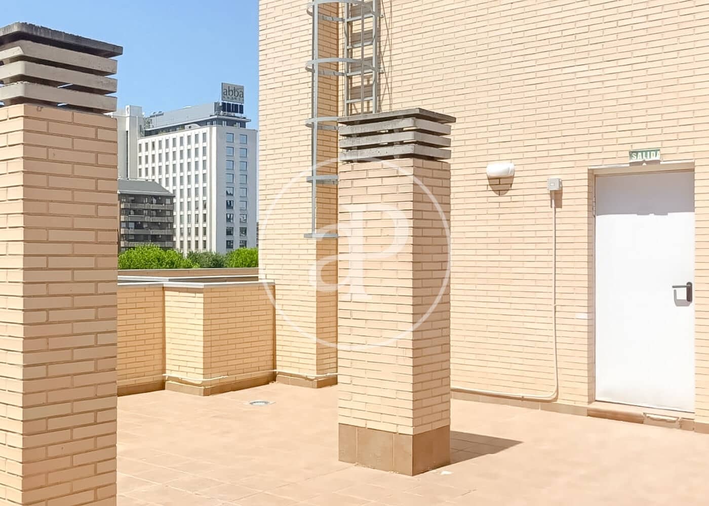 2 bedroom Apartment for sale in Madrid city - € 515,000 (Ref: 9843408)