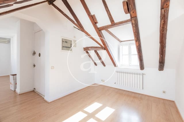 Apartamento de 3 habitaciones en Cortes, Madrid ciudad en alquiler - 3.950 € (Ref: 9843409)