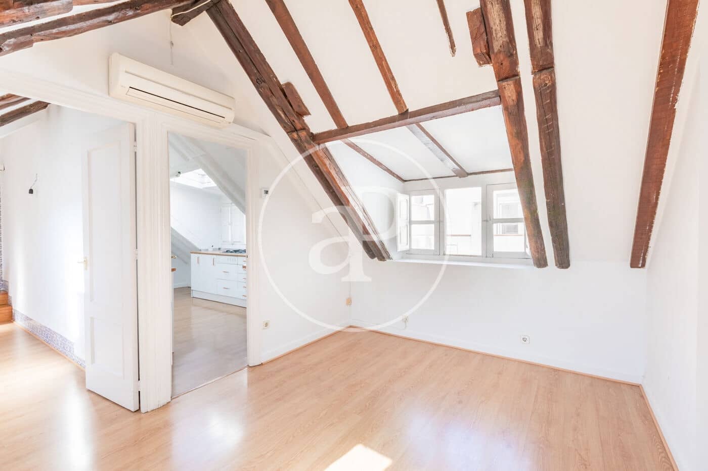 3 bedroom Apartment for rent in Madrid city - € 3,950 (Ref: 9843409)