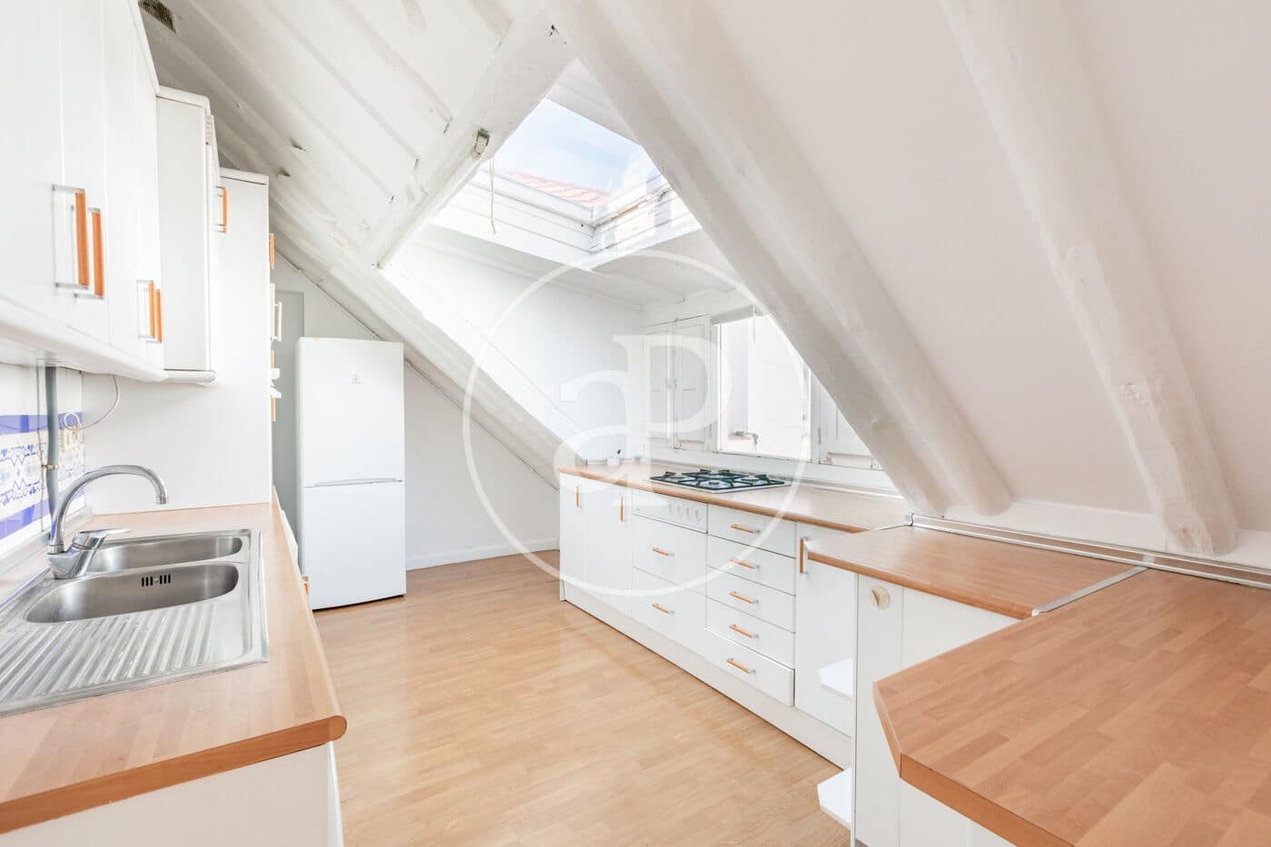 3 bedroom Apartment for rent in Madrid city - € 3,950 (Ref: 9843409)
